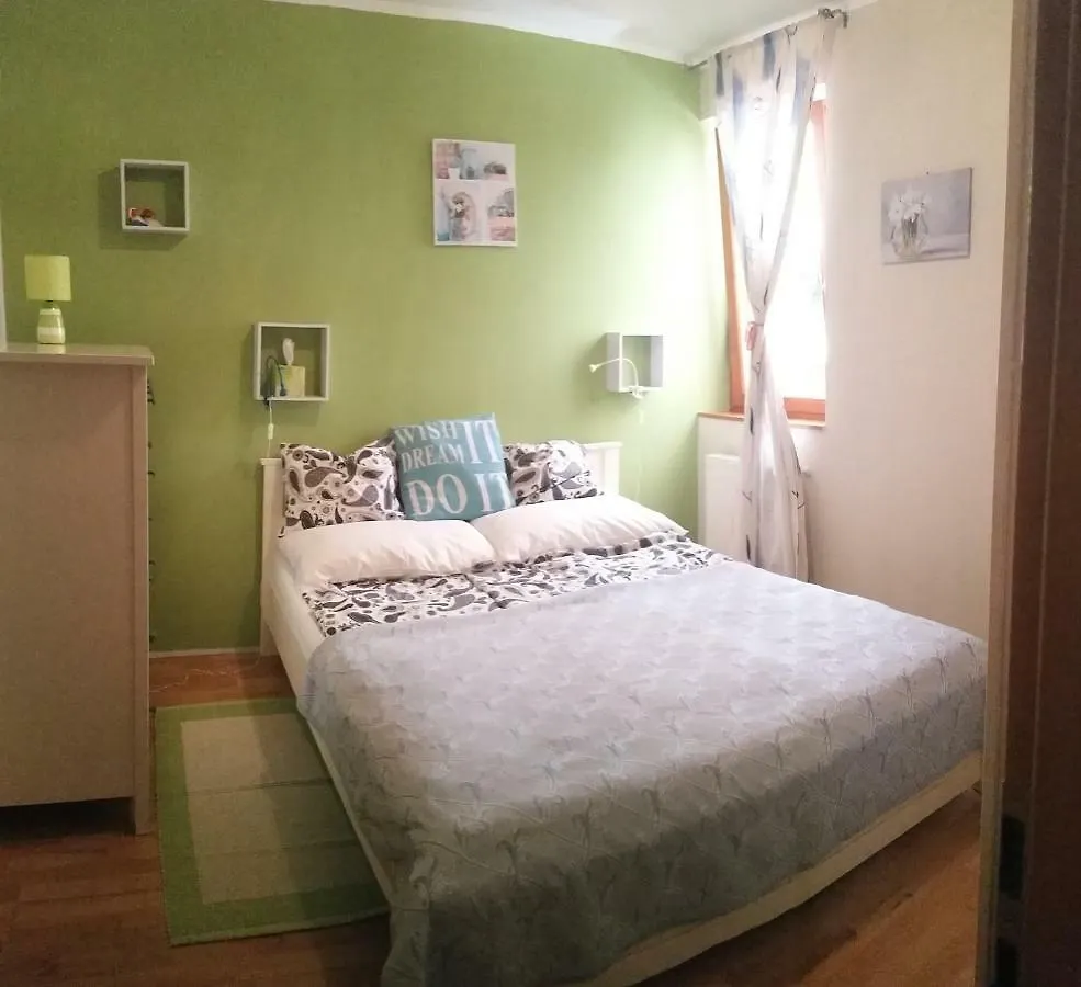Apartamento Downtown Garden Isle In Urban Style-Free Parking Budapest